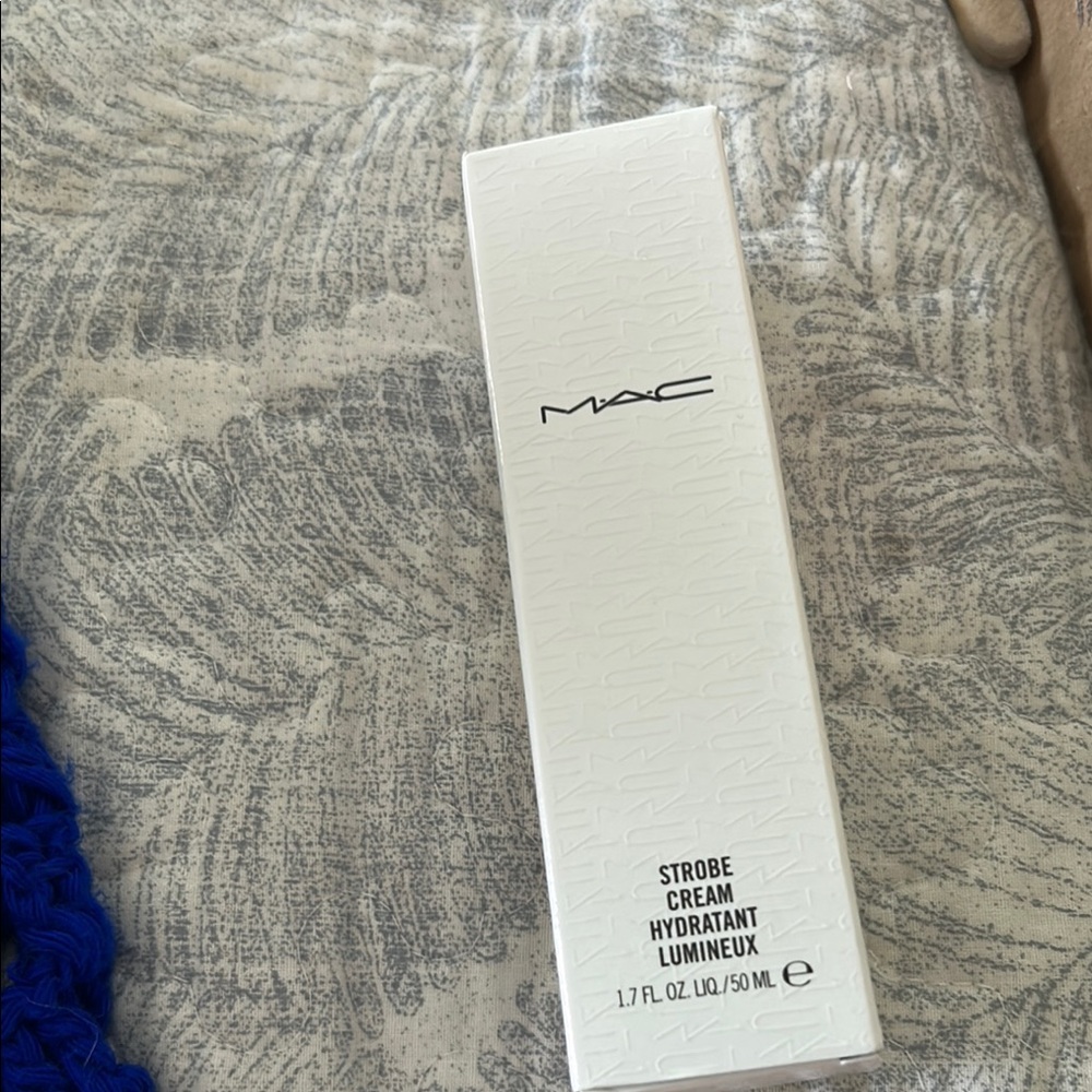MAC Cosmetics Strobe Cream - Cream